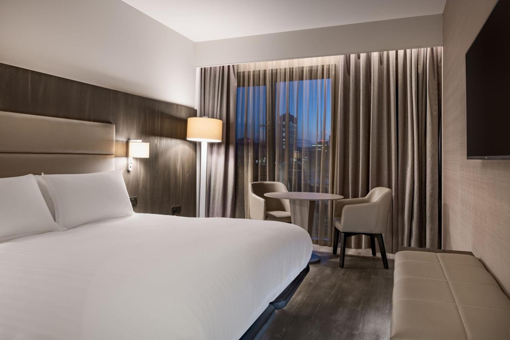 Ac Hotel By Marriott Manchester City Centre Exterior foto